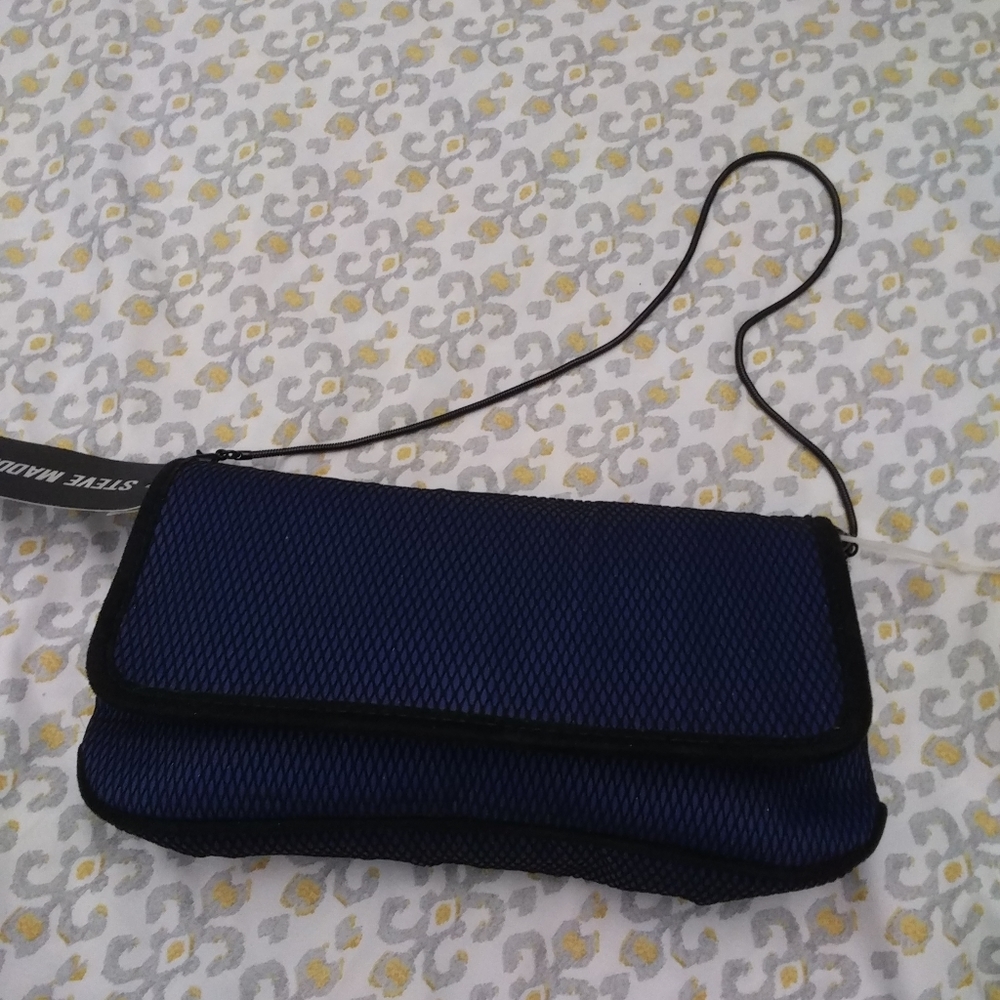 Woman short handle small carry on purse